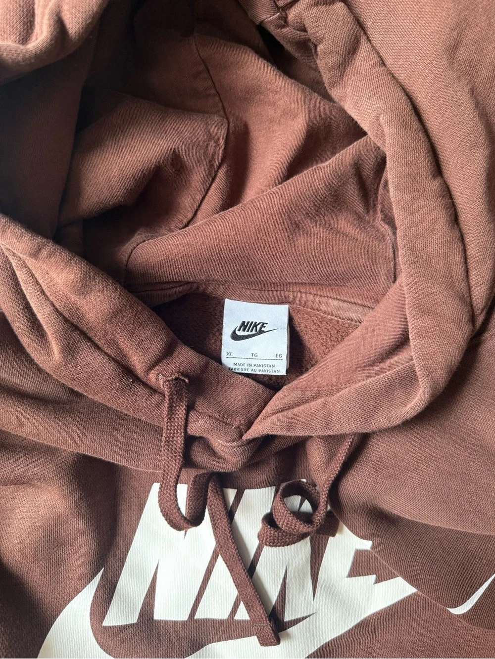 Nike classic pullover