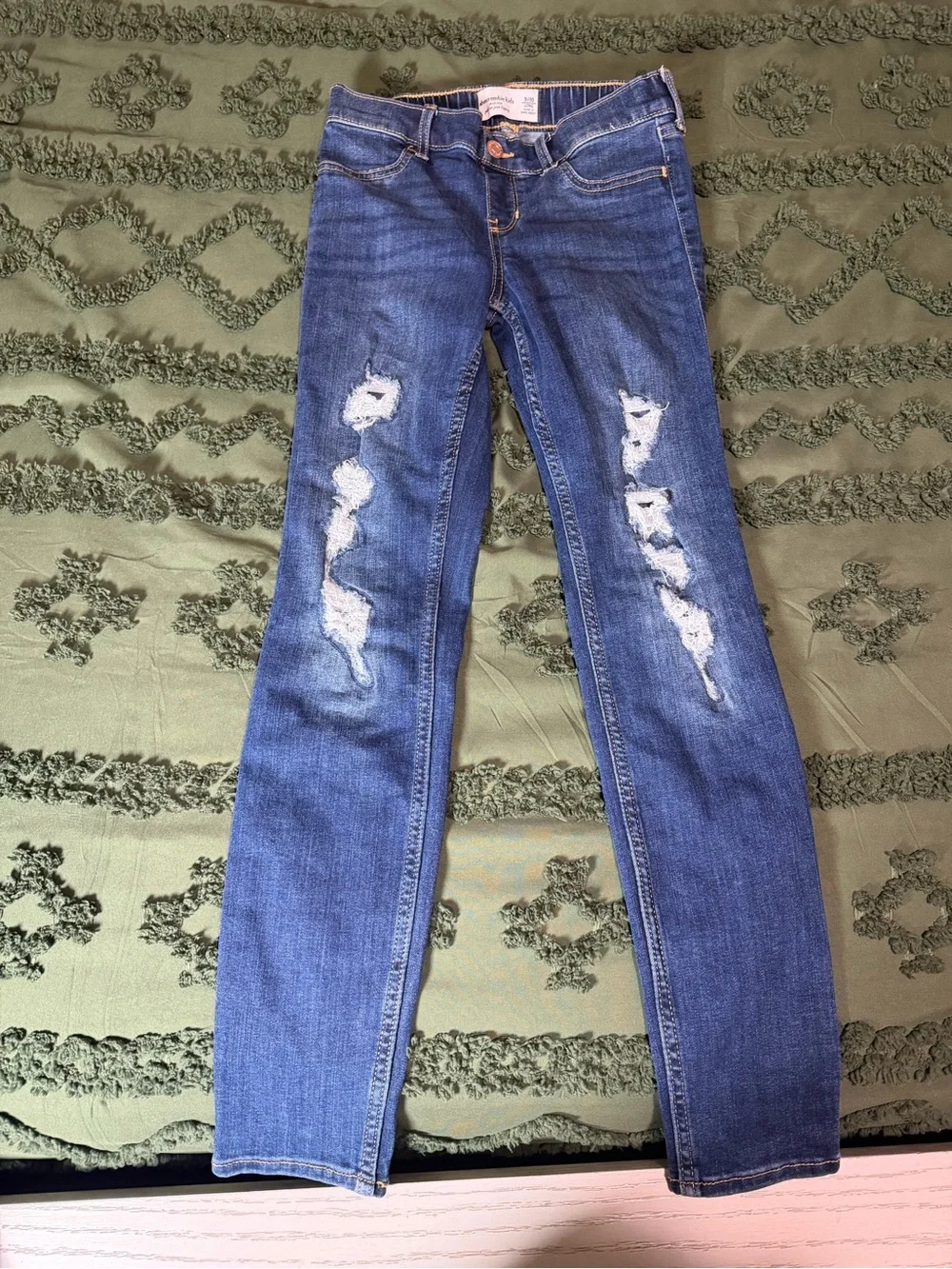 abercrombie kids distressed straight leg jeans
