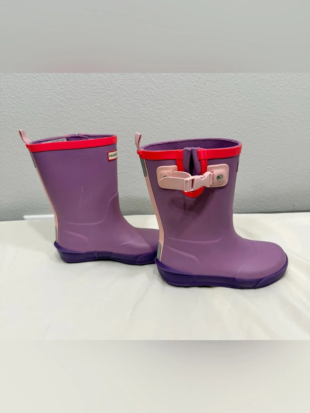 Hunter bright purple