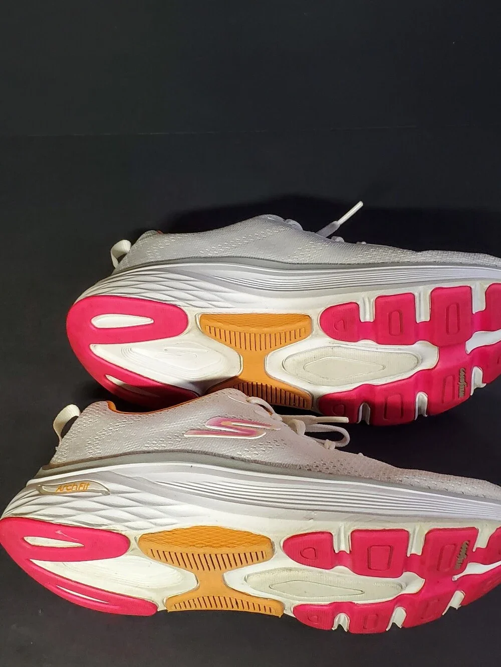 Skechers gorun arch