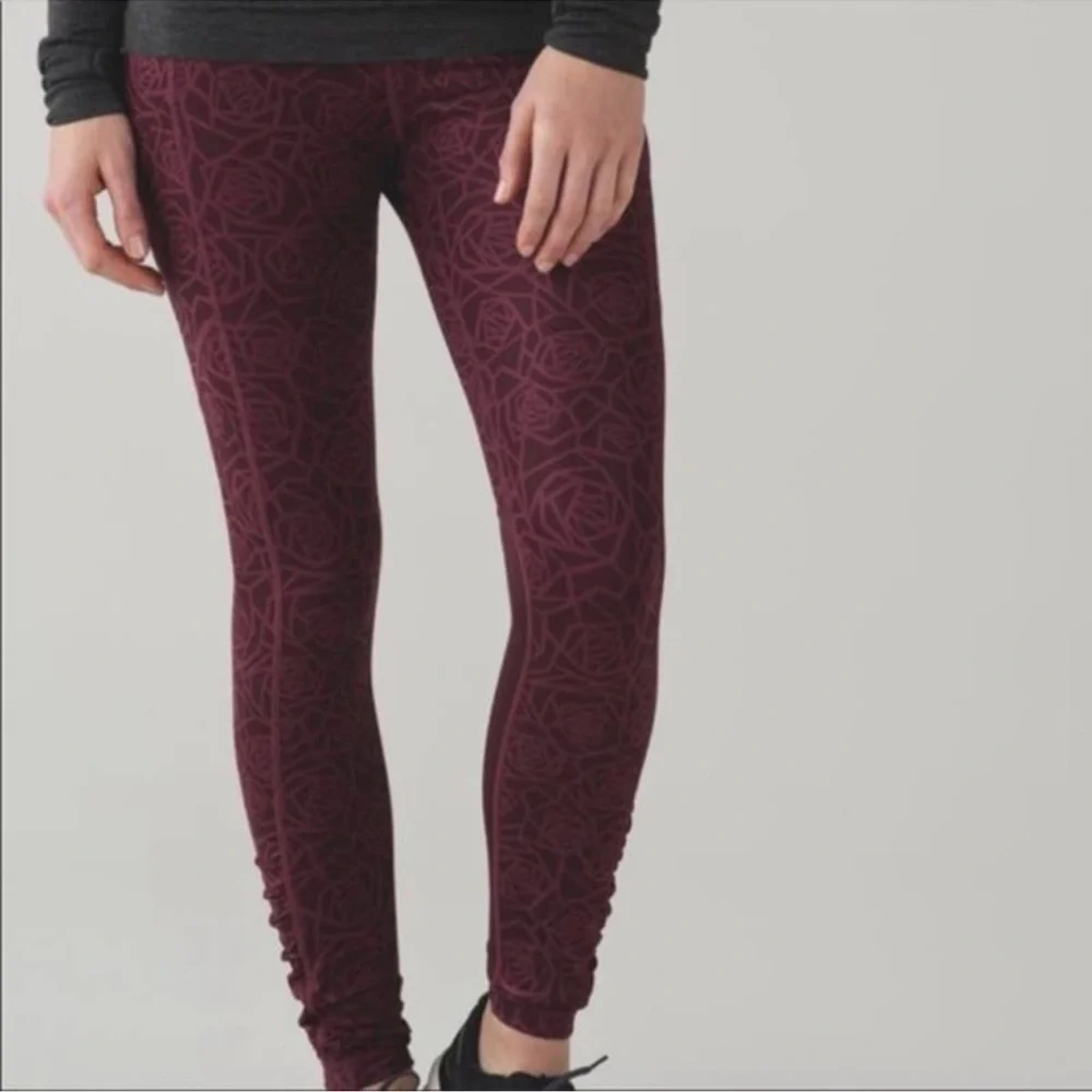 lululemon athletica perfect roses