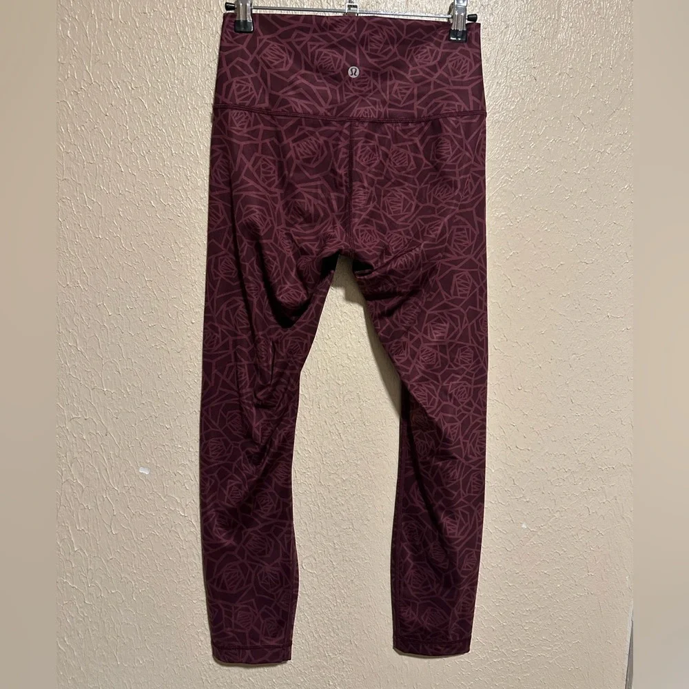 lululemon athletica perfect roses
