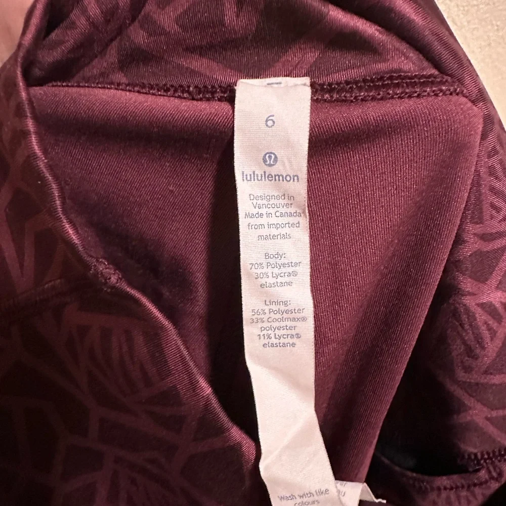 lululemon athletica perfect roses