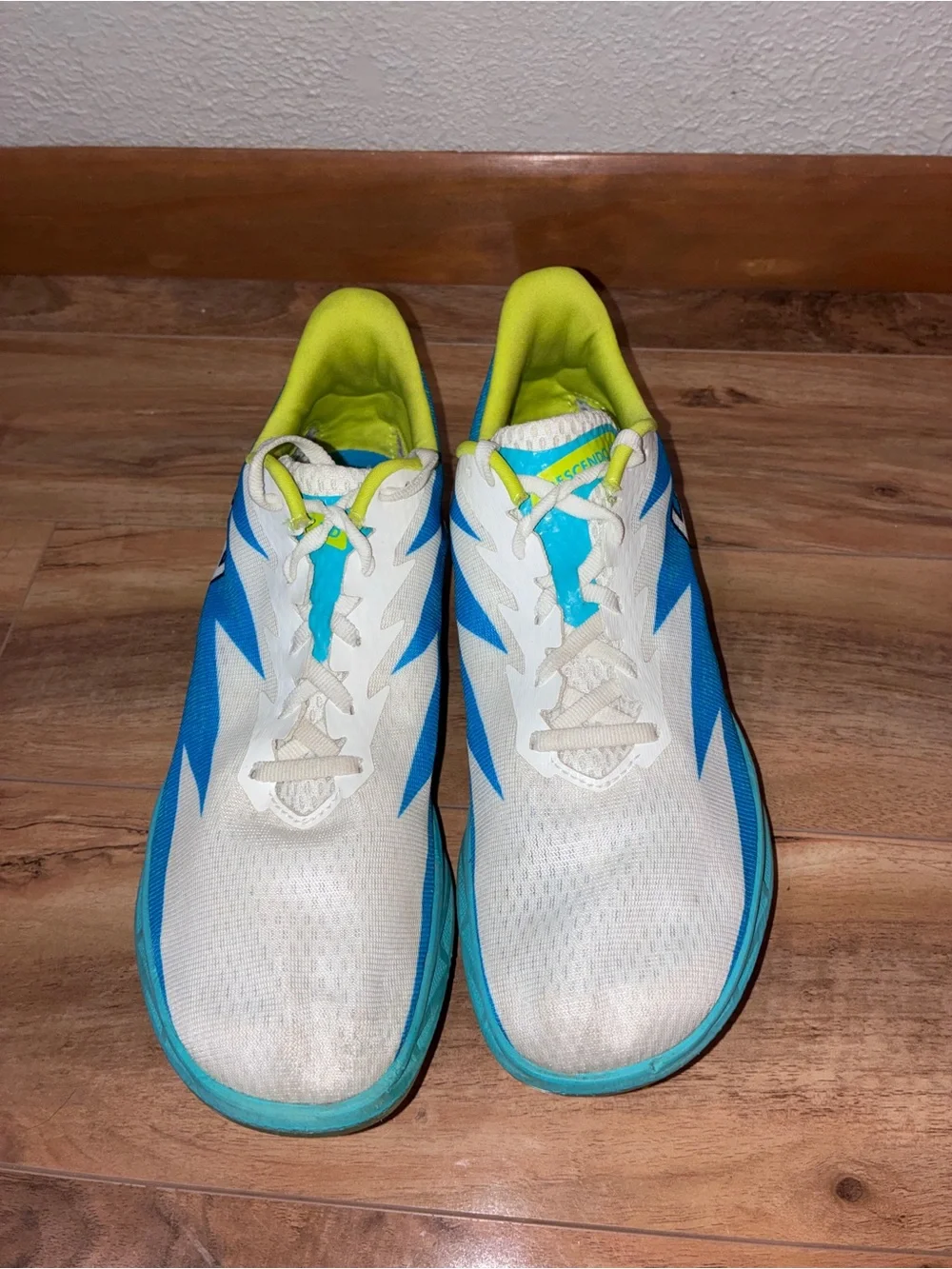 Hoka One One hoka one