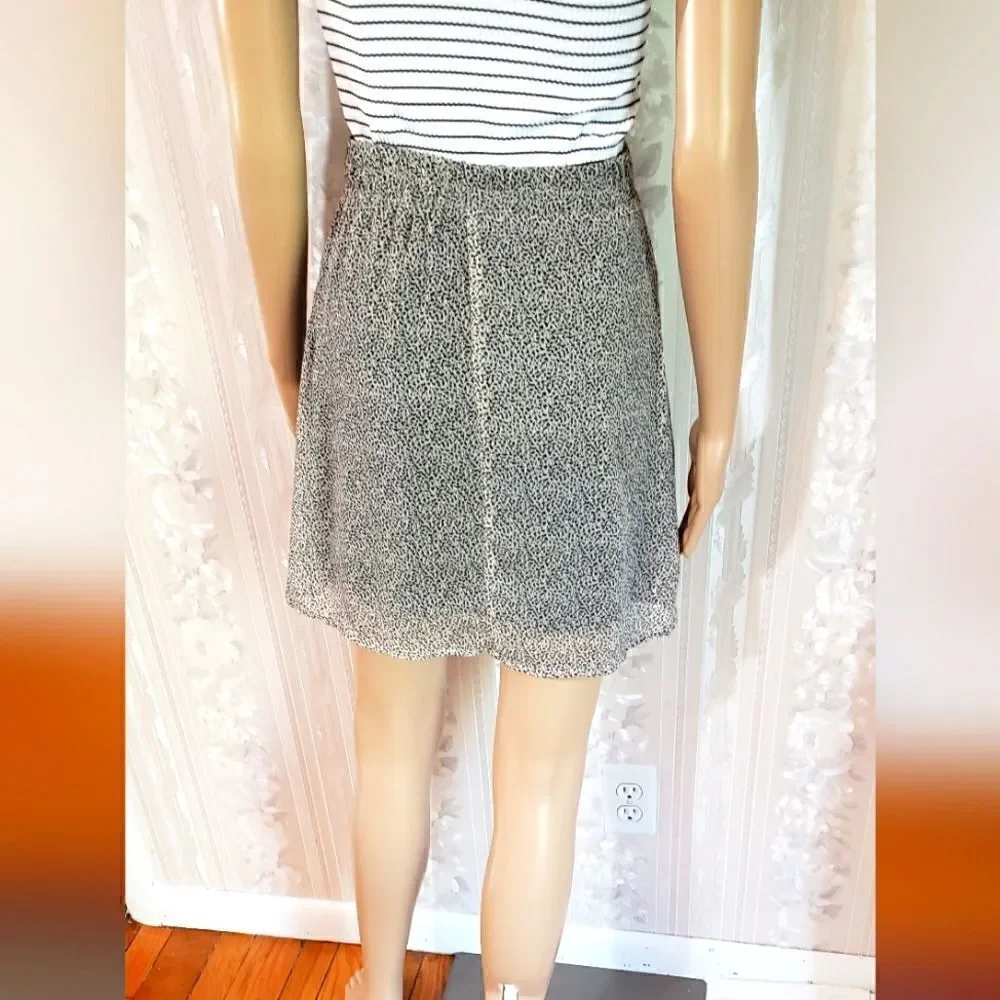 Sienna Sky nwt sienna