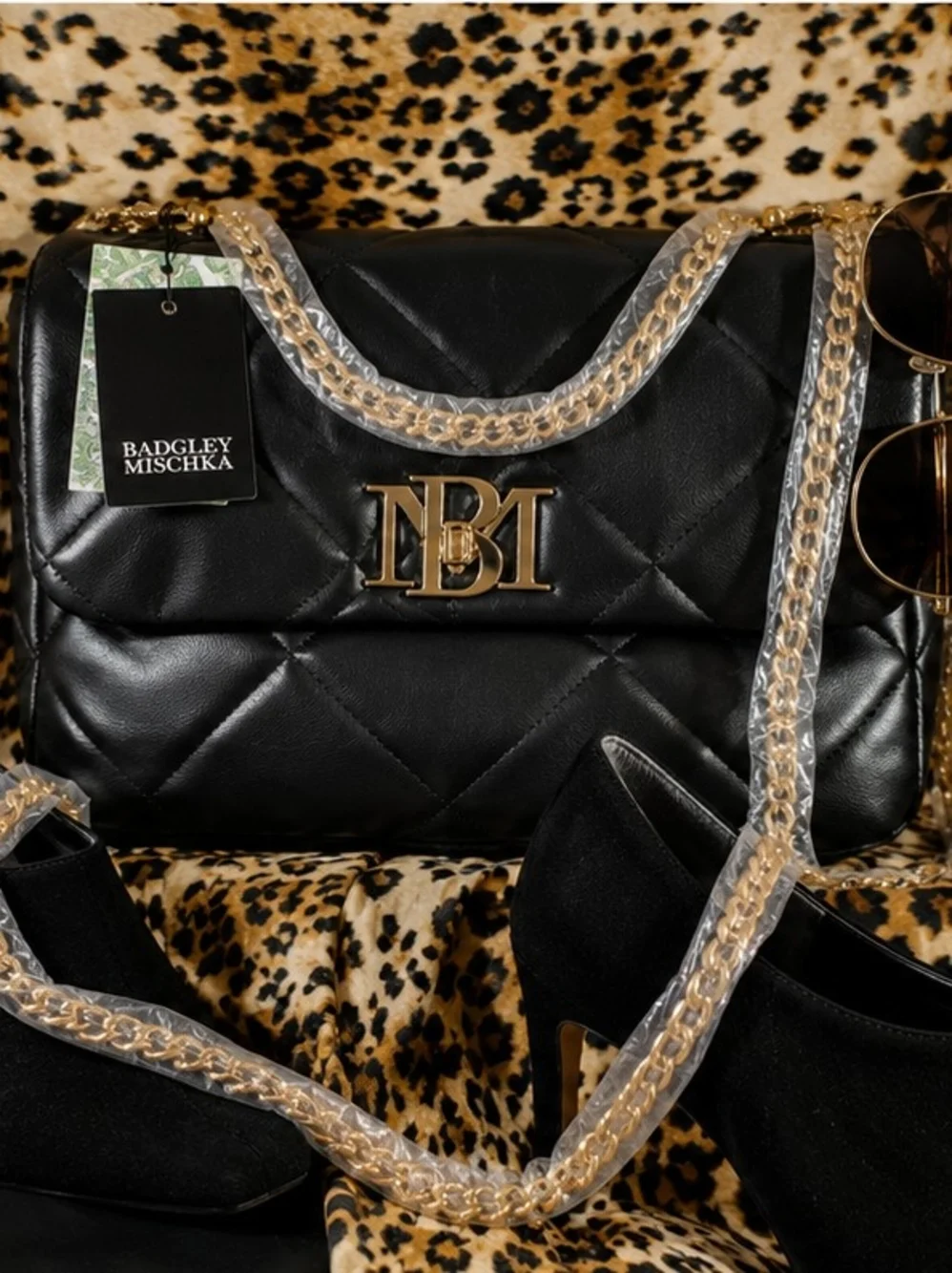 Badgley Mischka BM-4176 Black Quilted Chain Crossbody Bag NWT