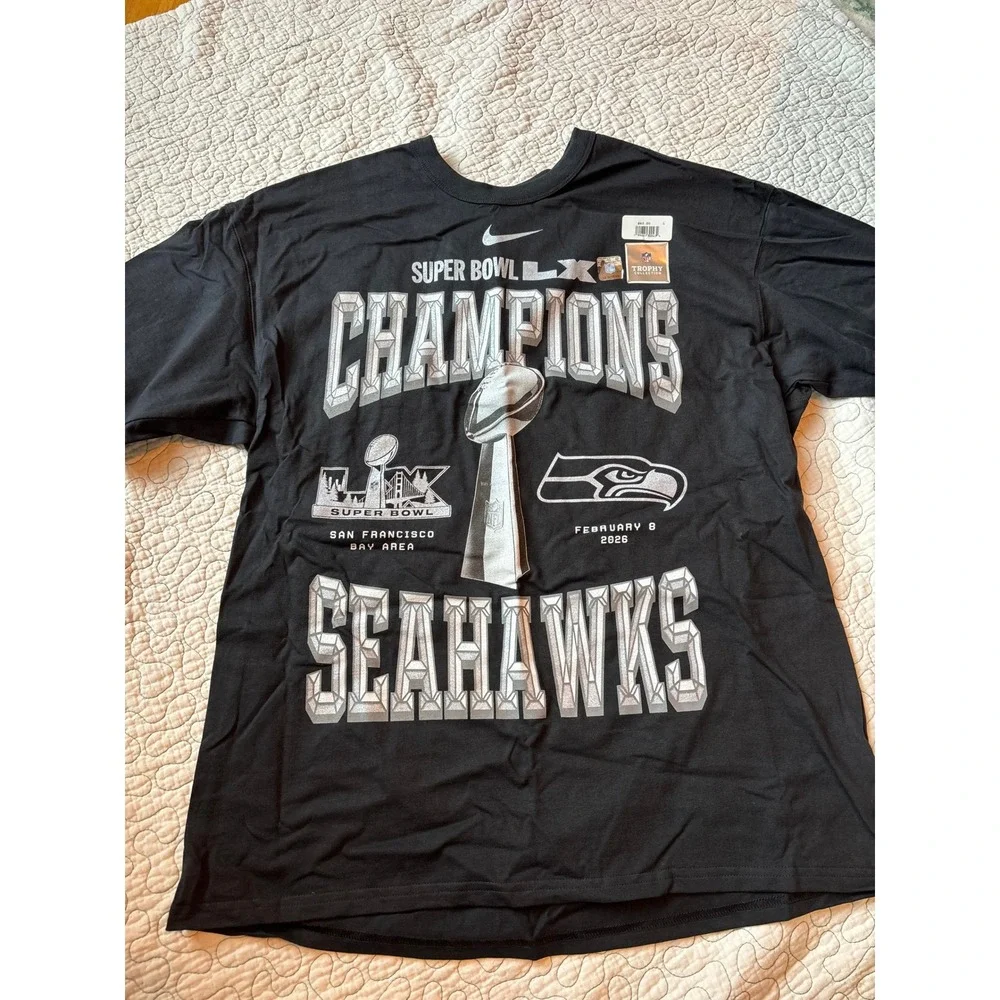 Nike Seattle Seahawks Super Bowl LX Champions T-Shirt Black Men Large NFL Trophy