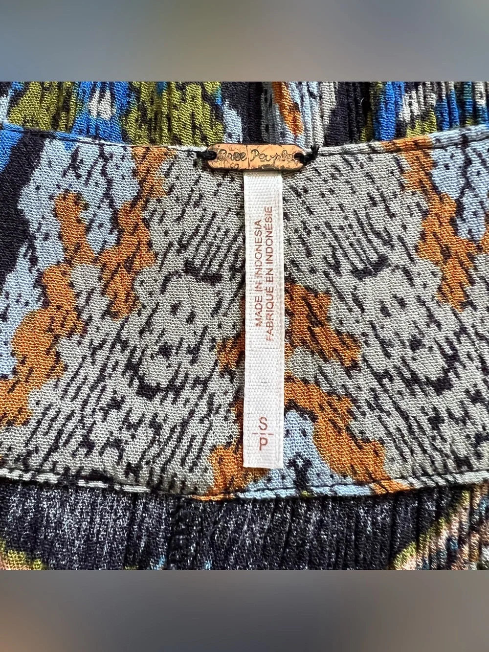 Free People color blue