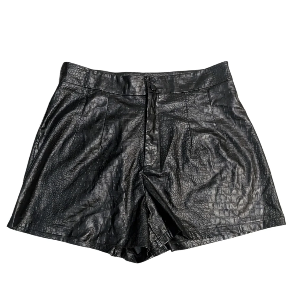 Black Faux Leather‎ Women Shorts