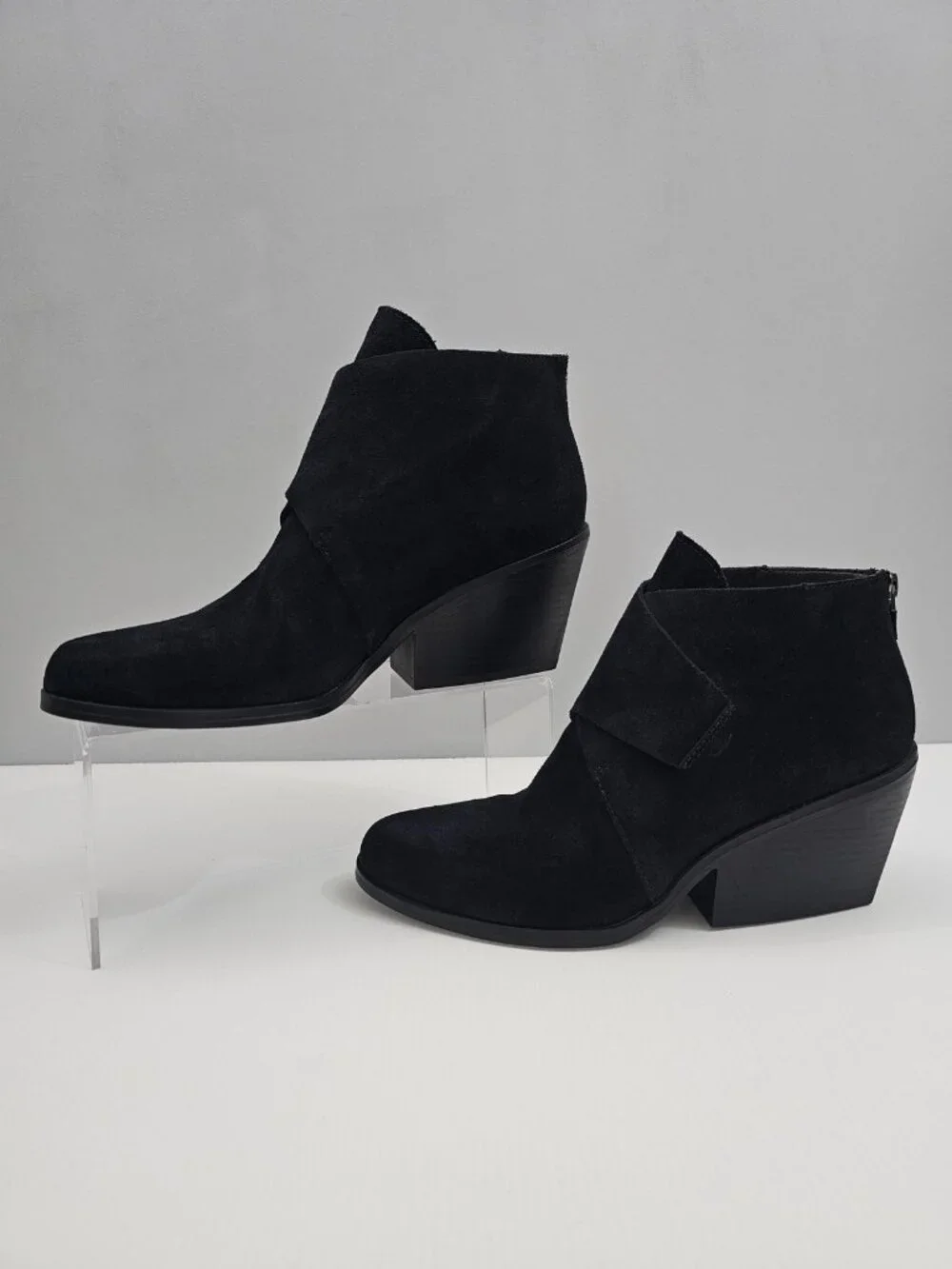 Eileen Fisher eileen fisher