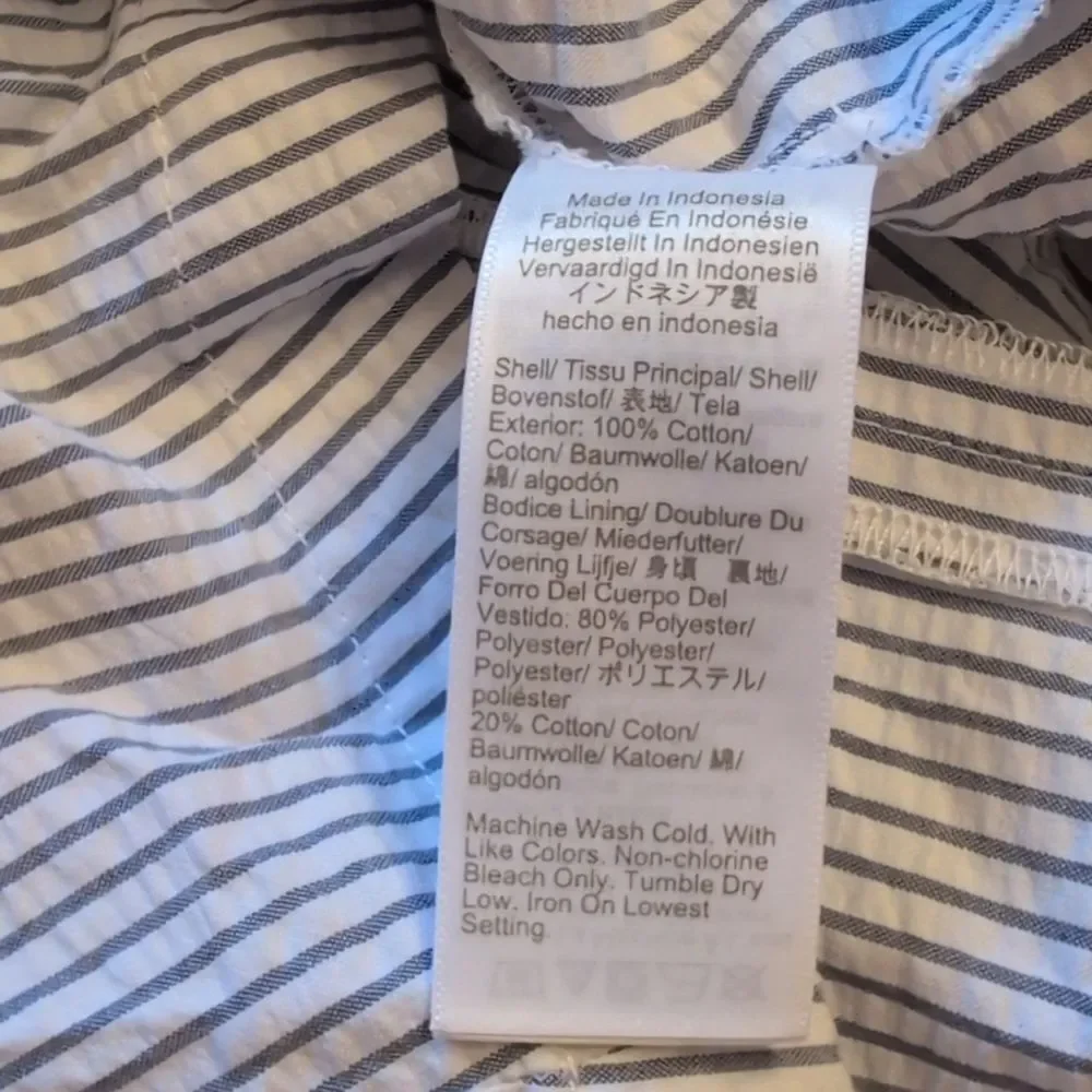 J. Crew lined quality keyhole