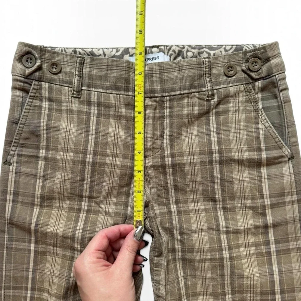 Express y2k plaid