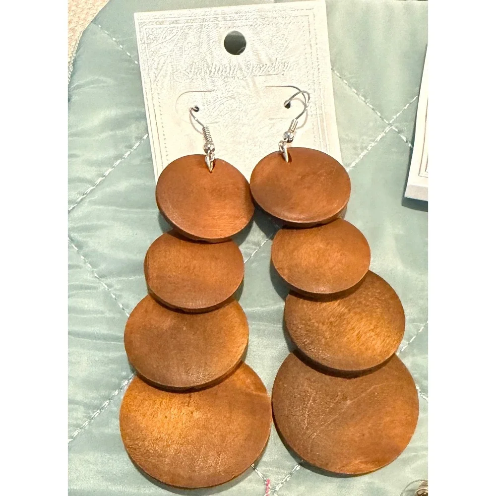 Dolphin Ore eclectic jewelry