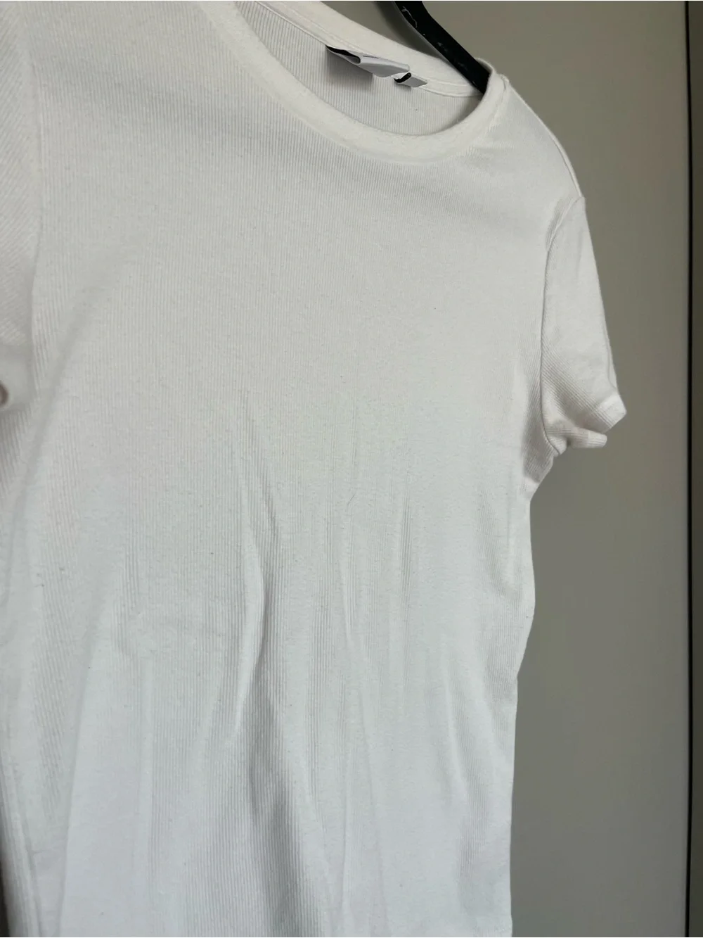 TNA crew wear lightweight