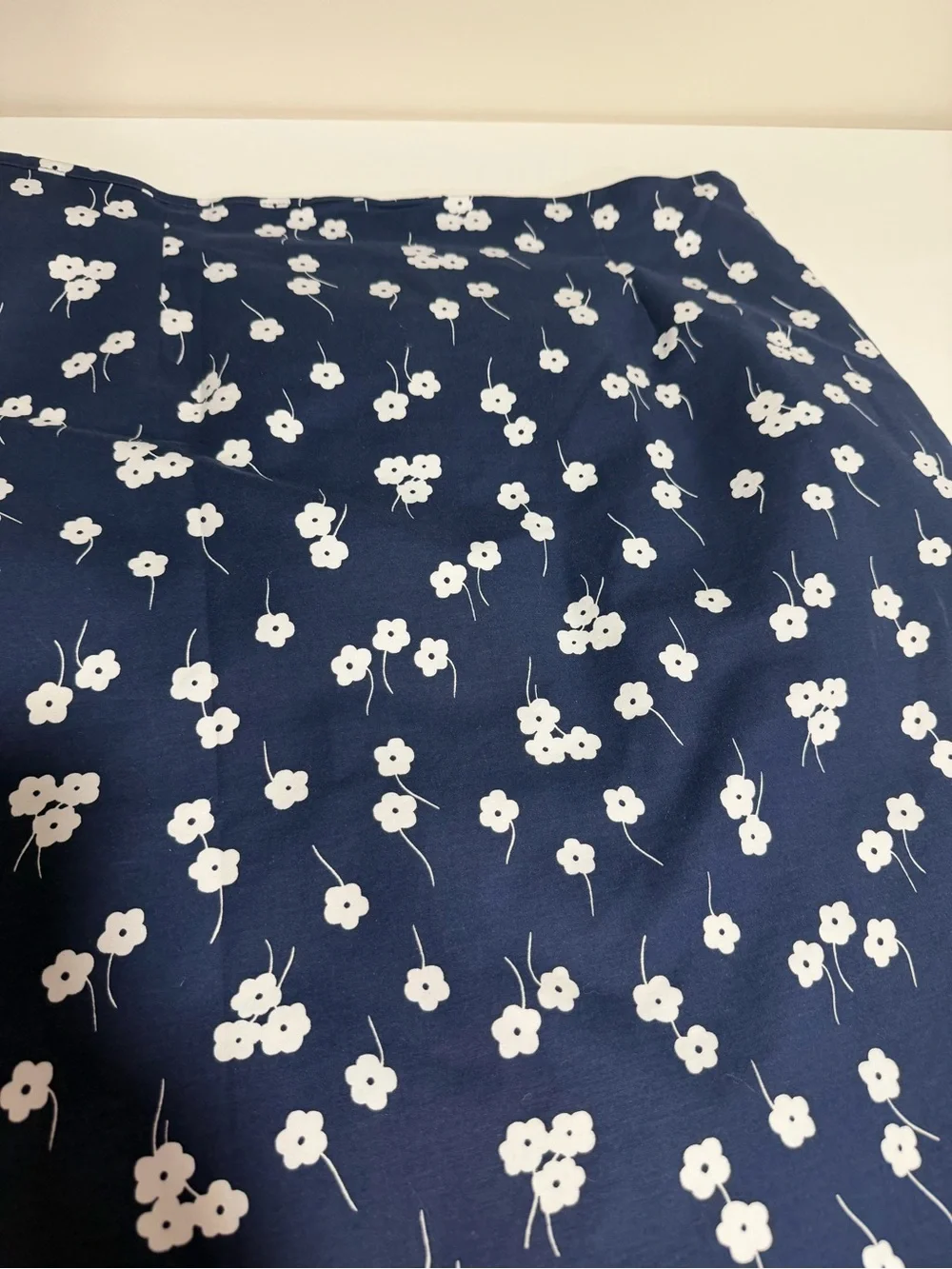 Boden Navy Field Flowers Print Pencil Skirt Size 16