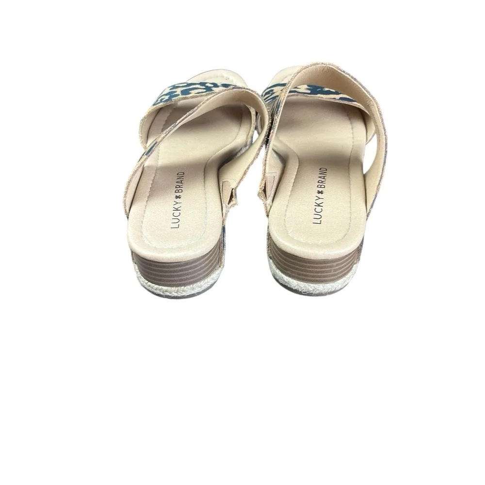 Lucky Brand please see