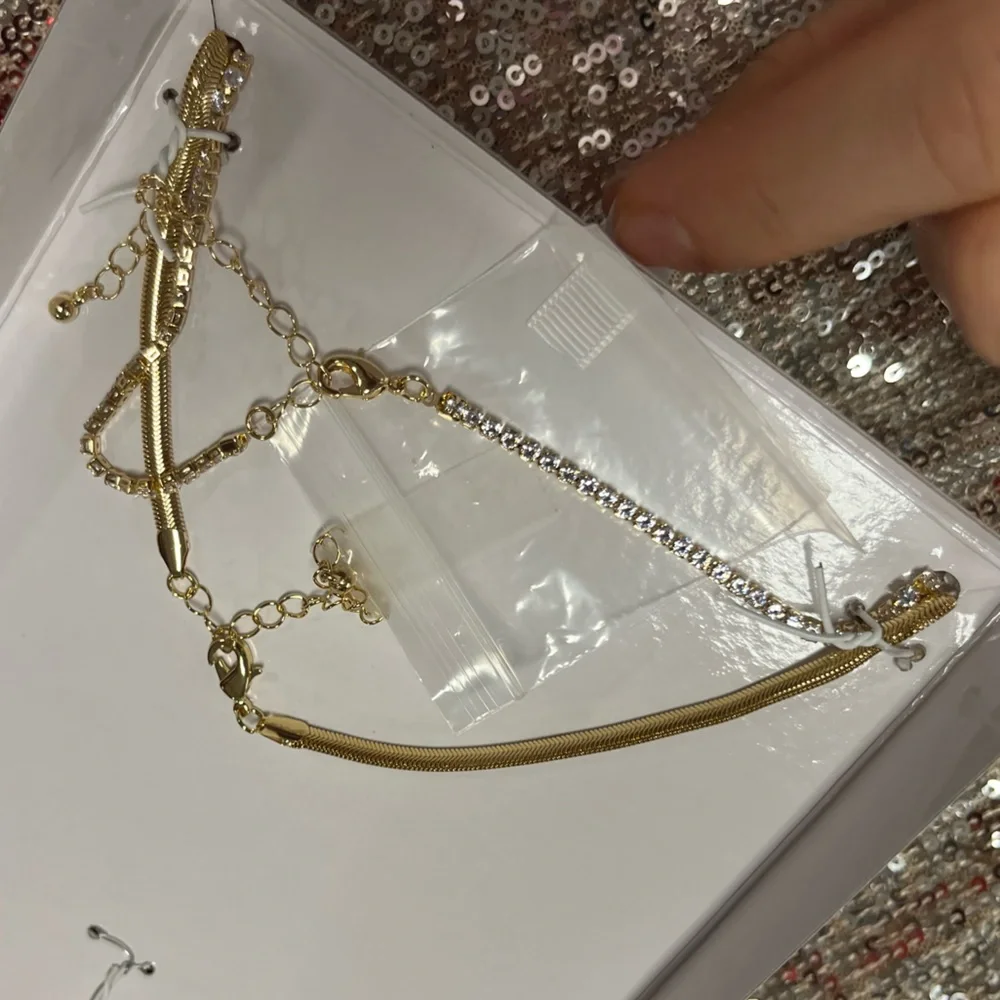House of Harlow 1960 brand new