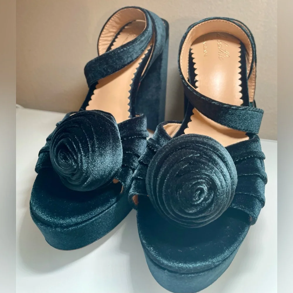 ANTONIO MELANI brand new