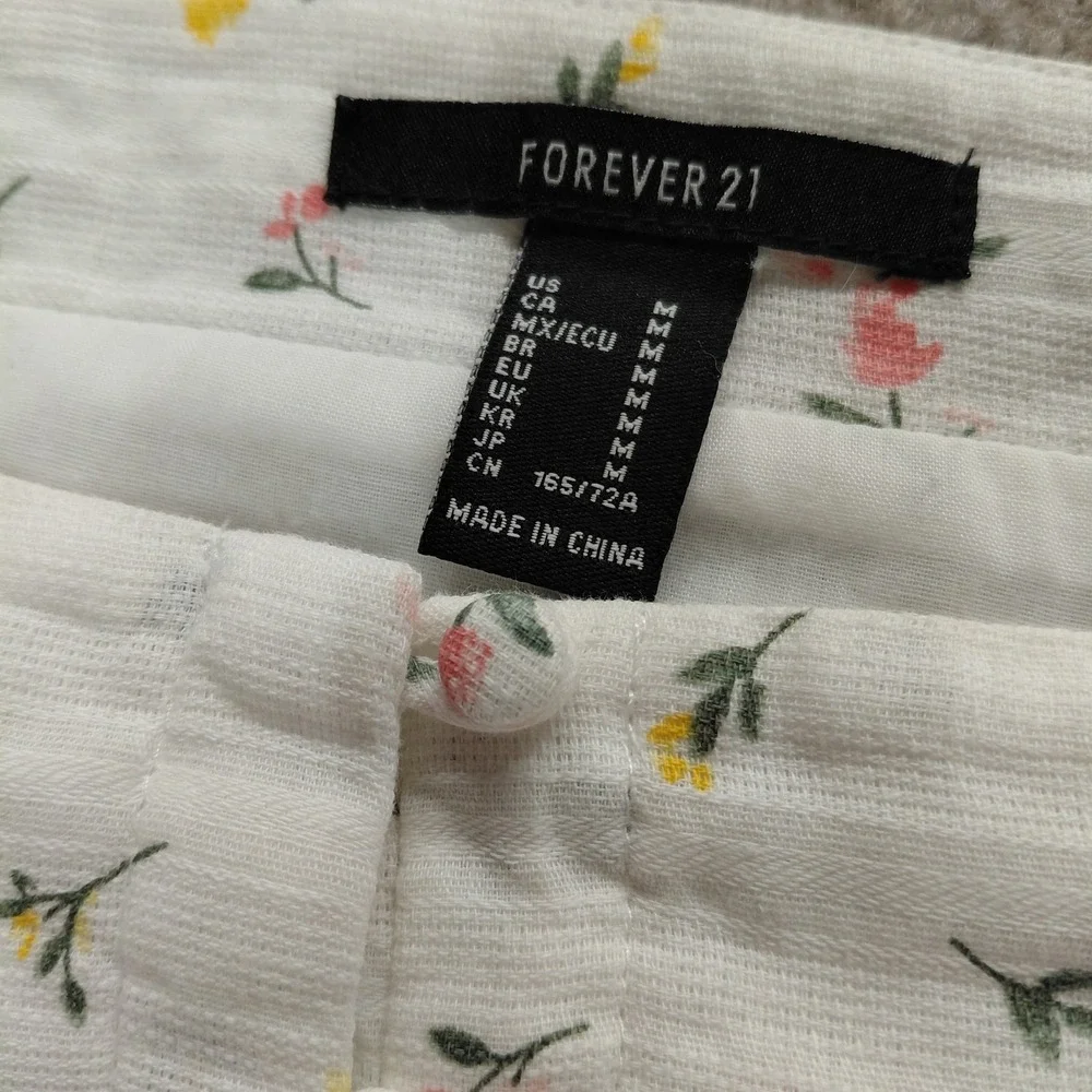 Forever 21 used excellent