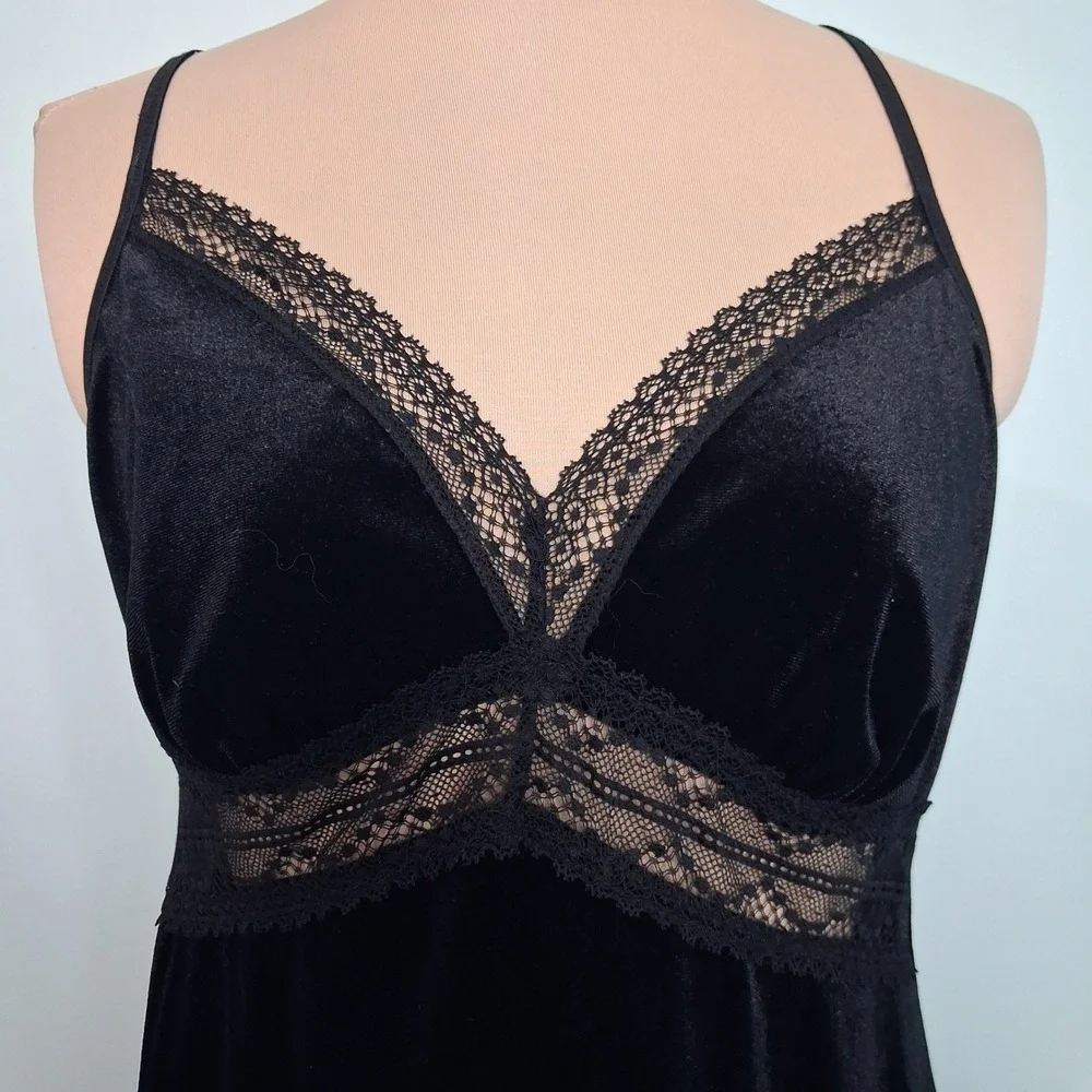 Linea Donatella luxurious black