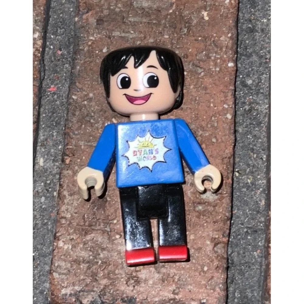 Ryan's World Blue Shirt Movable Action Figure‎ 2.5