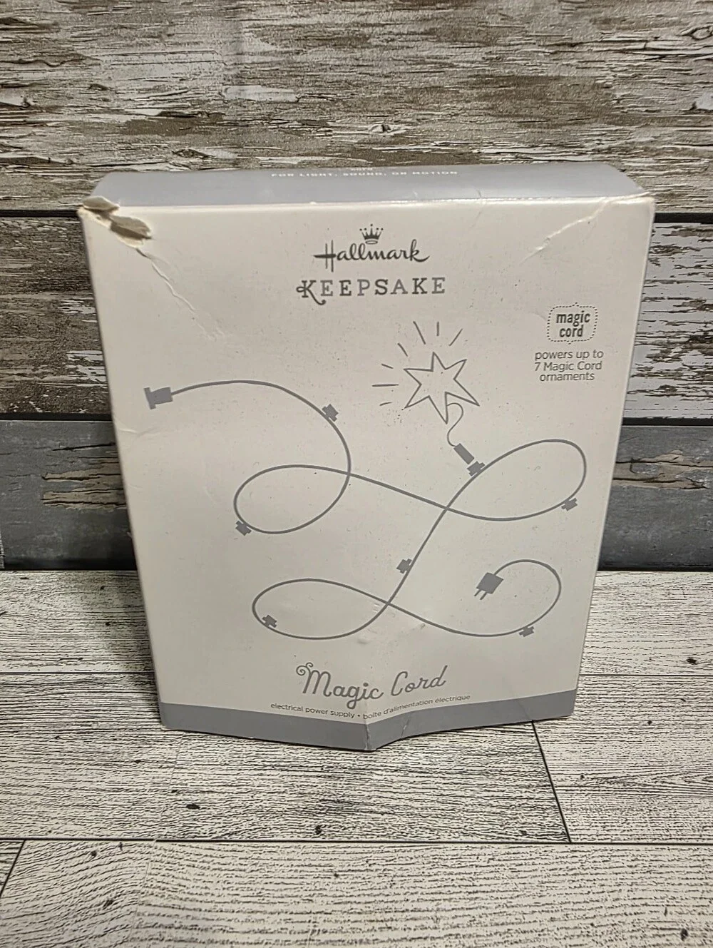 Hallmark Keepsake Magic Cord - White and Light Gray Graphic Box