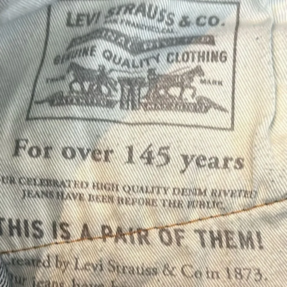 Levis levi’s 502
