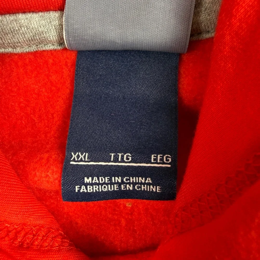 Nike classic pullover