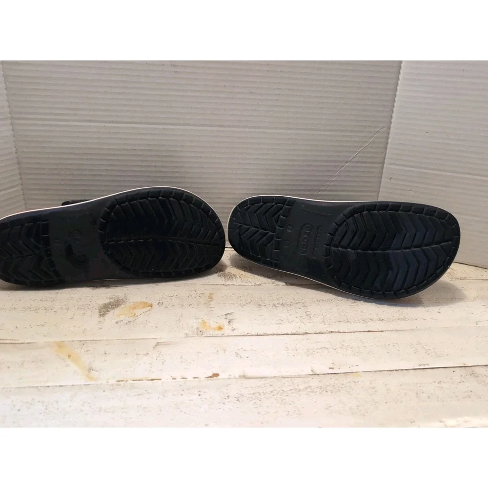 CROCS classic clogs