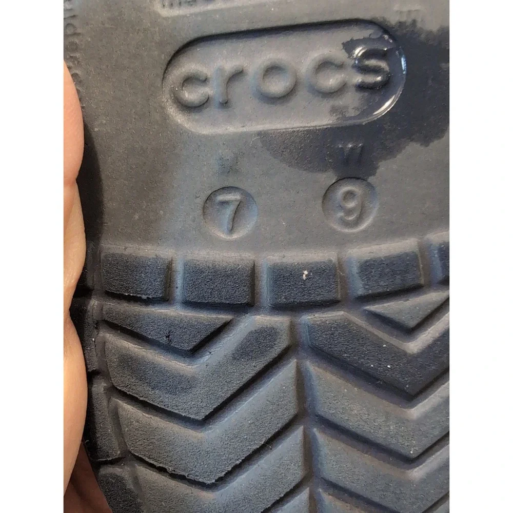 CROCS classic clogs