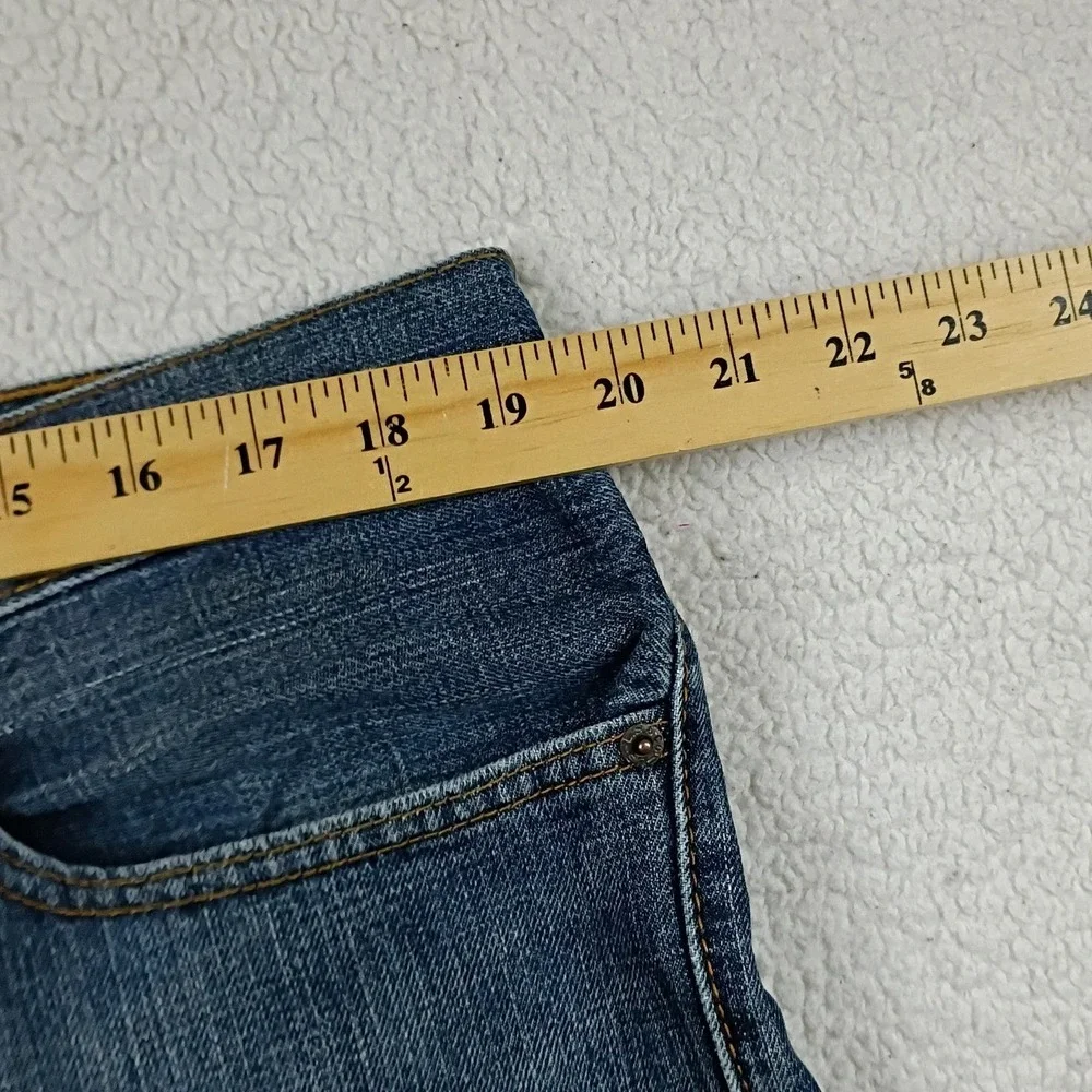 Levis bootcut casual