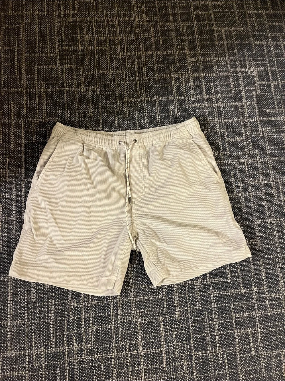 Faherty Cream Drawstring Corduroy Shorts