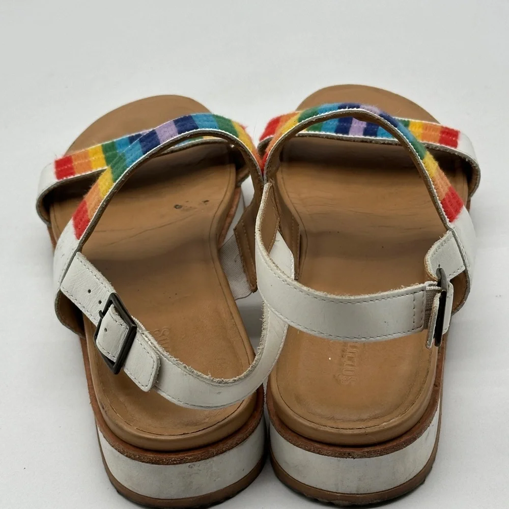 Soludos step into