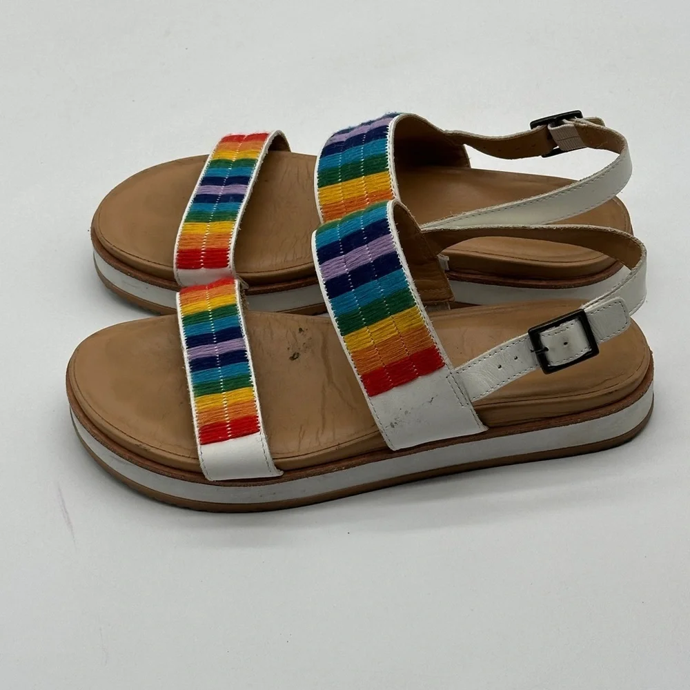 Soludos step into