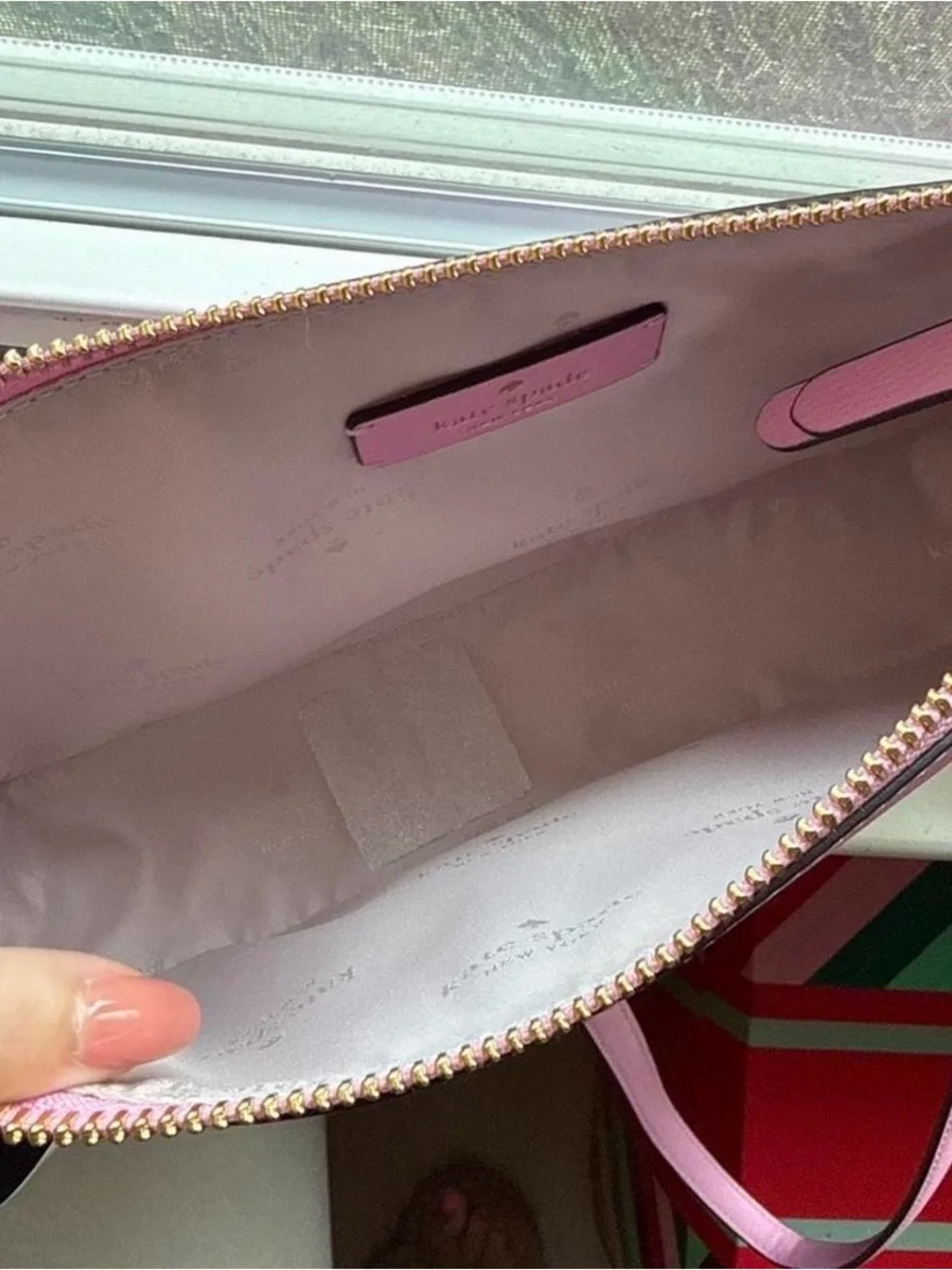 kate spade compact pebbled