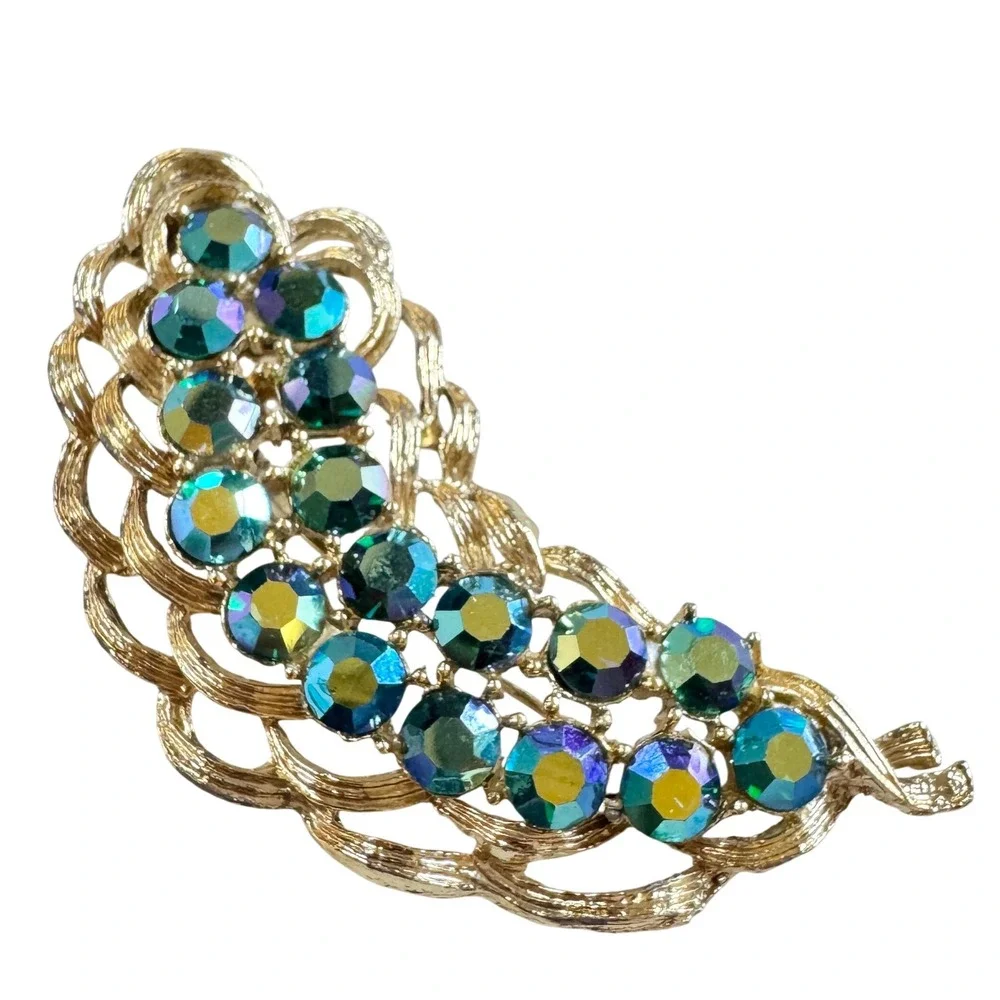 N/A vintage statement