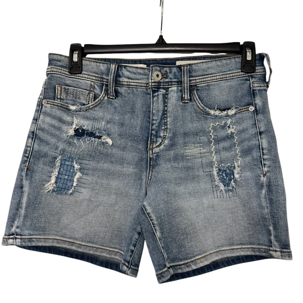 Pilcro by Anthropologie Slim Boyfriend Shorts