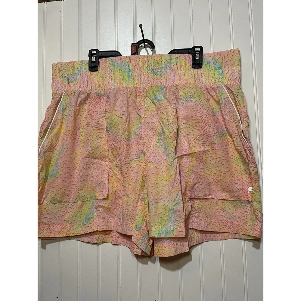 Fabletics Shorts Womens Size XL/XXL Weightless Pink Allover Print‎ F158