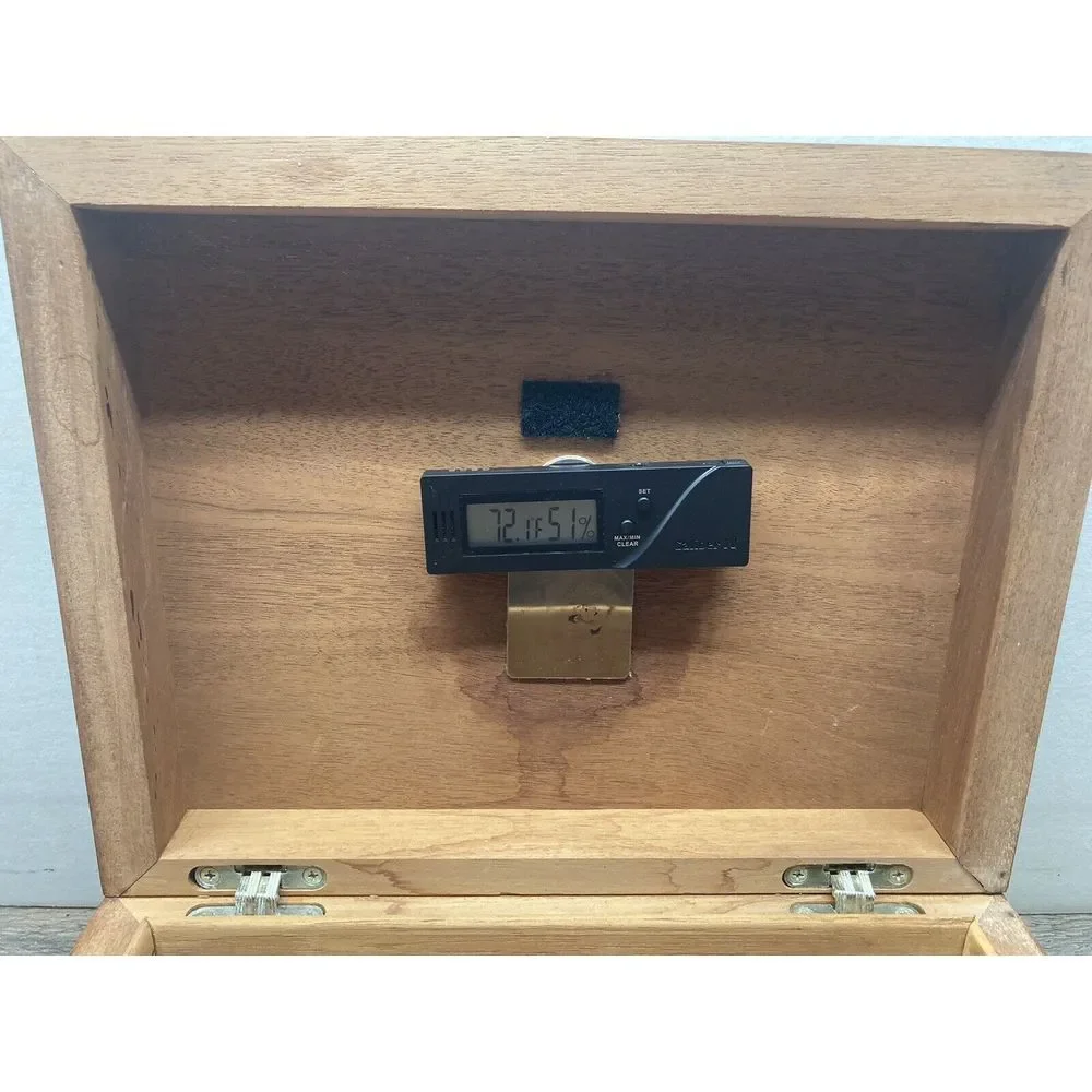 N/A cigar wooden