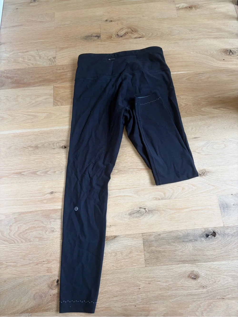 lululemon athletica sleek black