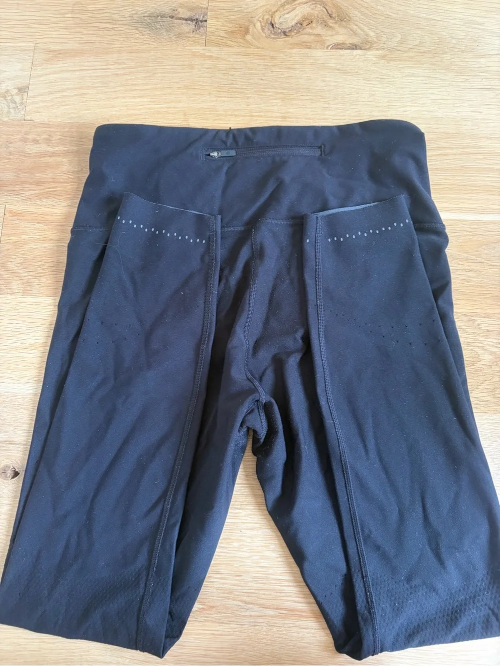 lululemon athletica sleek black