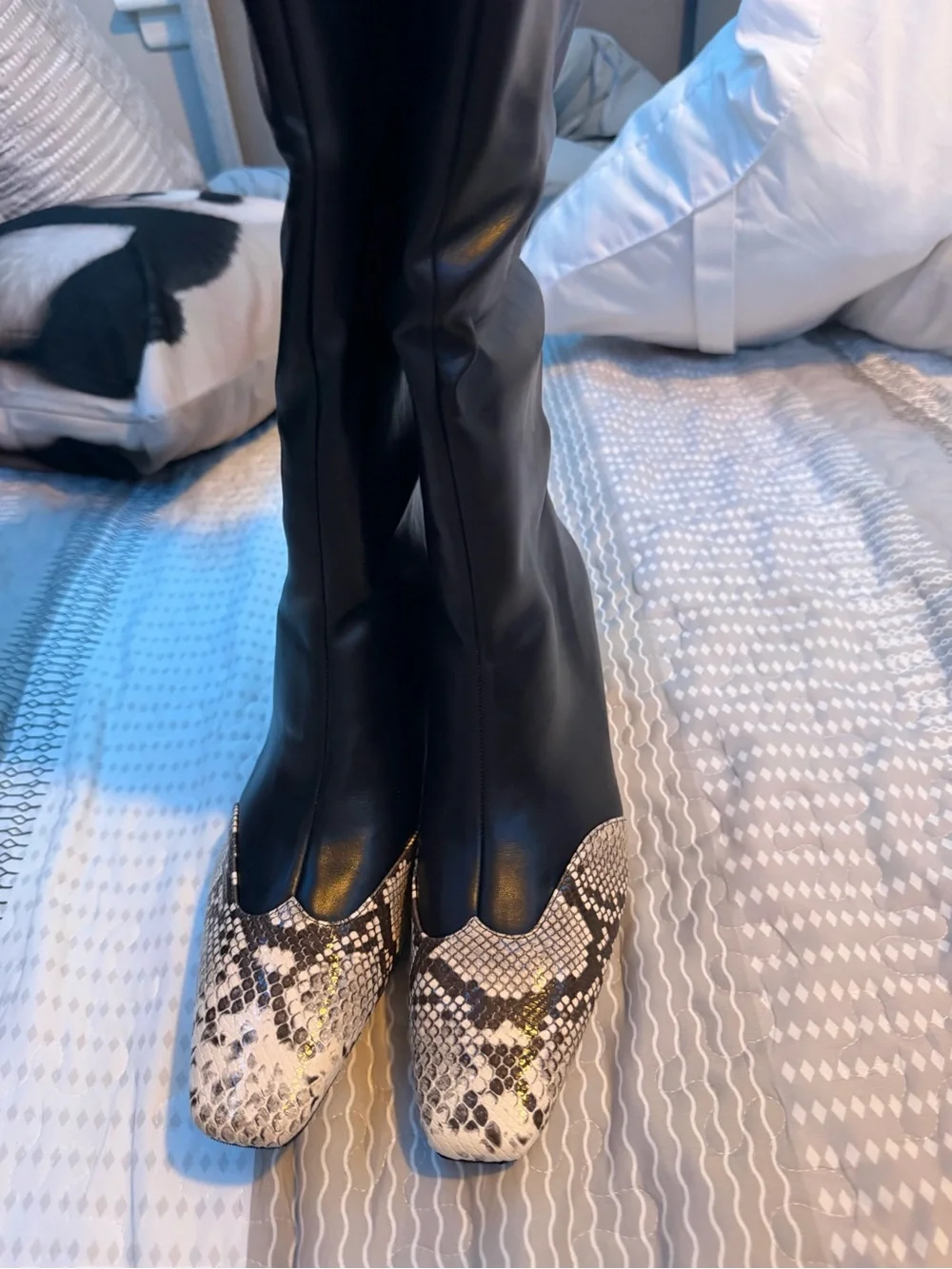 N/A elegant knee