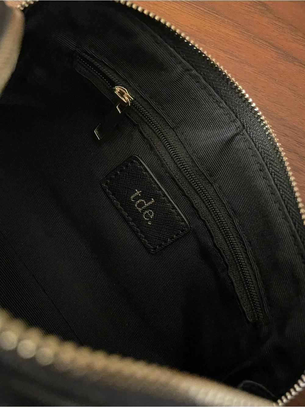 tde. structured black