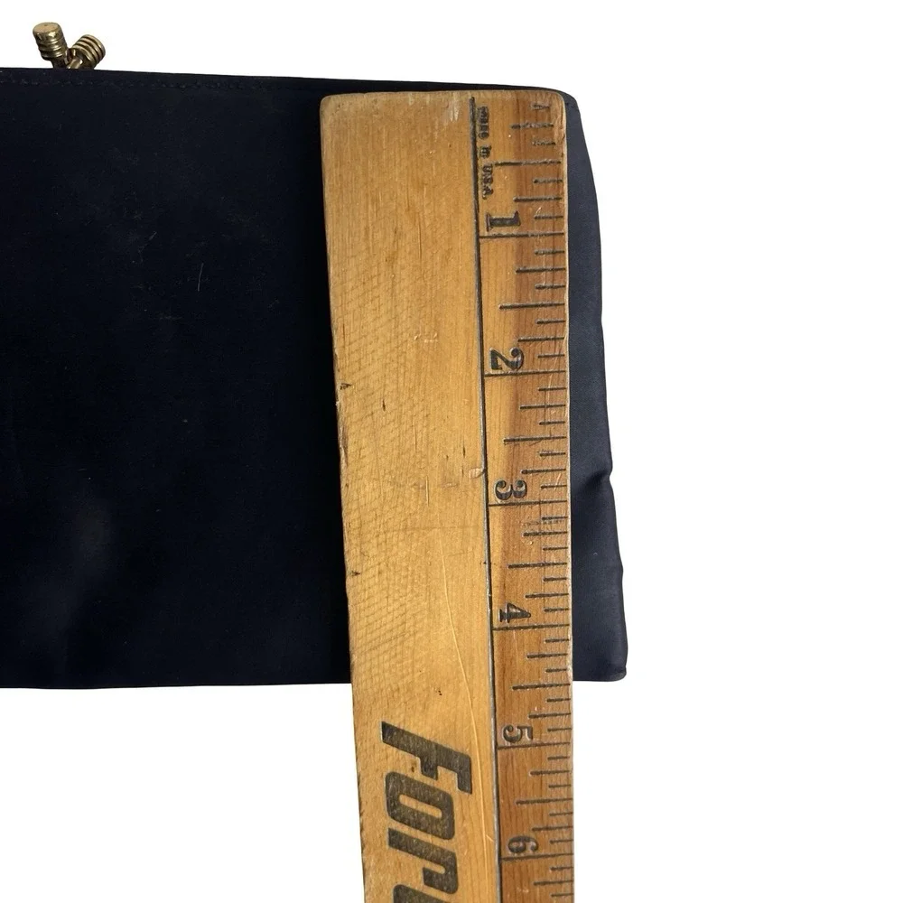 Garay elegant black