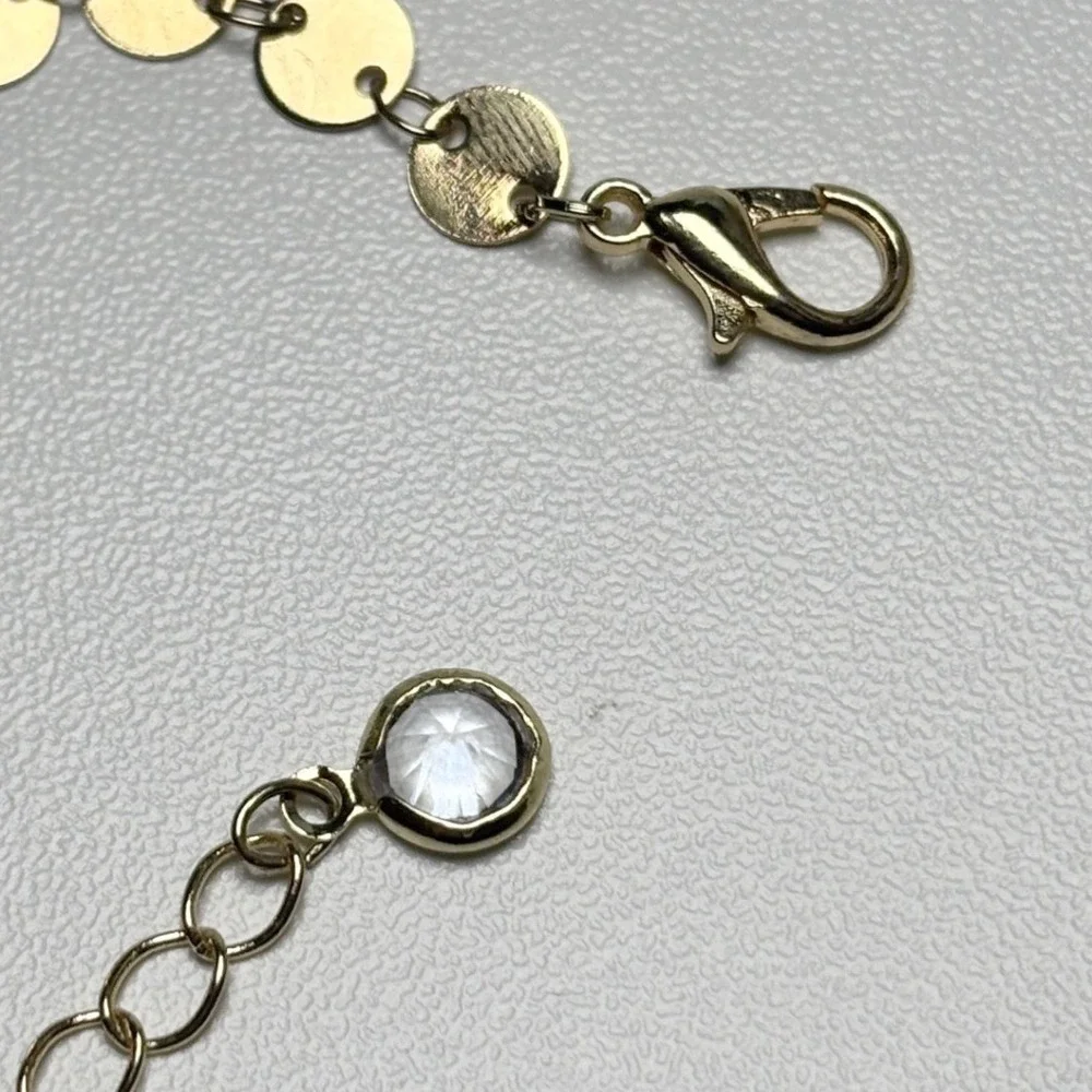 N/A type bracelet