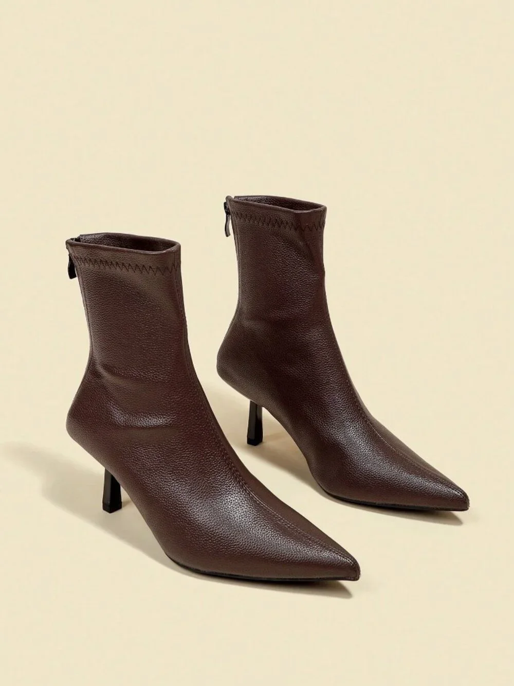 N/A brown casual