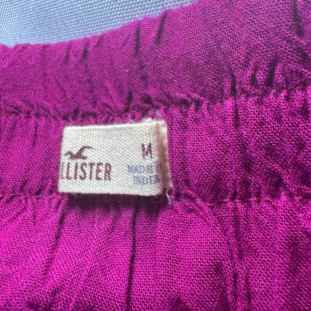 Hollister excellent used