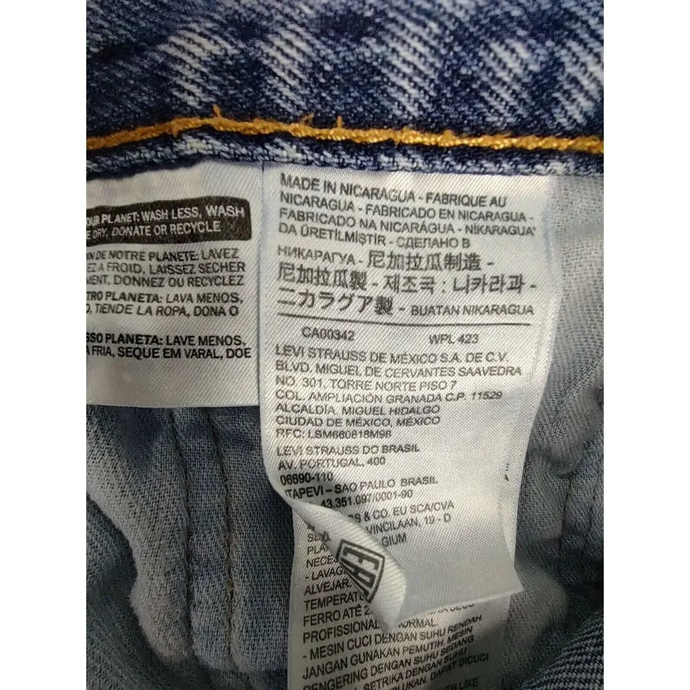 Levis levi 550
