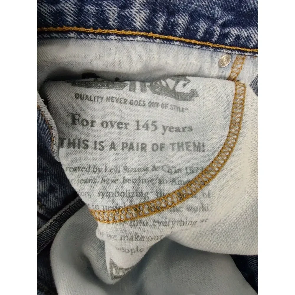 Levis levi 550