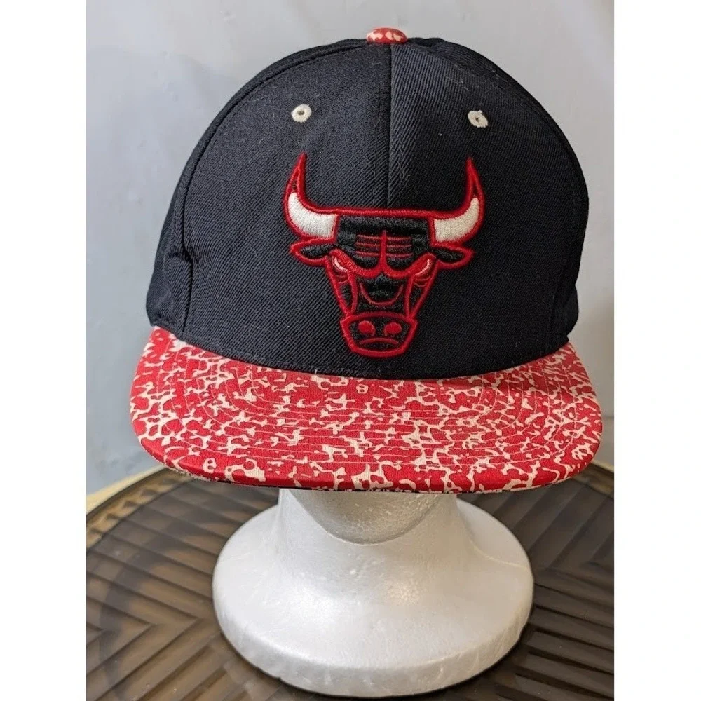 Chicago Bulls Snapback‎ Hat Black Red Elephant Print Brim NBA Basketball Cap